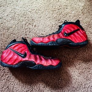 Nike - Men - Air Foamposite One University Red 9 US